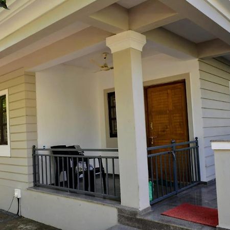 Dsk Studio Apartment, Siolim, Goa. エクステリア 写真